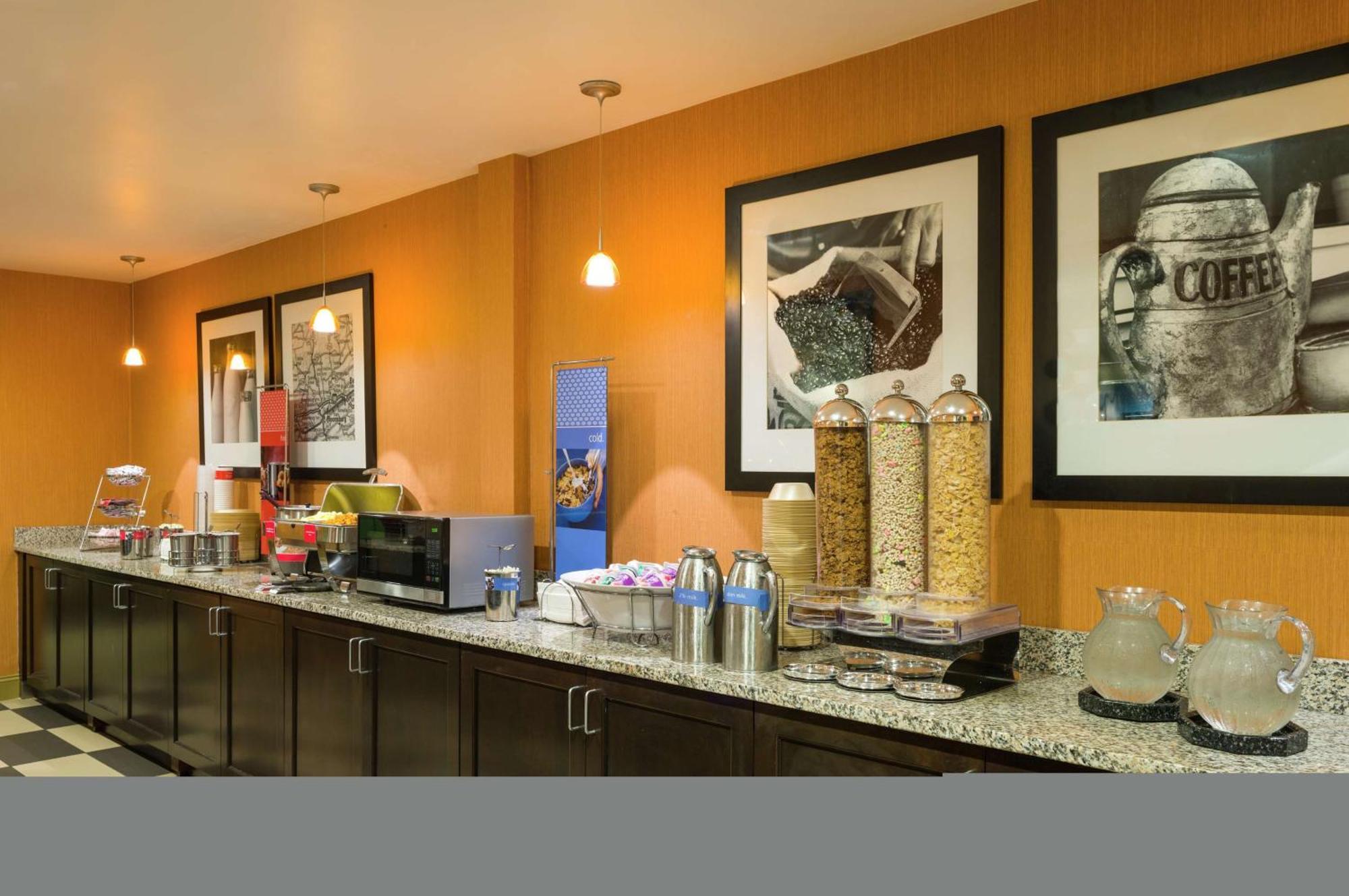 Hampton Inn Danville Extérieur photo
